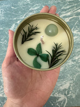 Load image into Gallery viewer, Weight Loss Intention White Tea & Green Aventurine Crystal Candle for Faster Metabolism, Weight Loss & De-Bloating 60ml