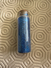 Load image into Gallery viewer, Manifest Your Wish Polka Dot Snowflake Charm For Wallet or Under Pillow for Successful law of attraction manifestation 2.5 x 2.5cm