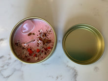 Load image into Gallery viewer, Love Intention Candle with Rose Quartz Crystal for Manifesting True Love, Commitment, Longterm Union, Joy 60ml