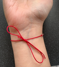 Load image into Gallery viewer, Soulmate Love Manifesting Intention Tie Bracelet