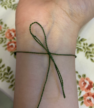 Load image into Gallery viewer, Emotional Health Intention Manifesting Tie Green Bracelet To Clear Emotional Blockages, Sadness, Bring Strength