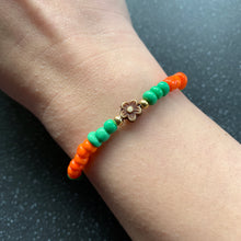 Load image into Gallery viewer, Hakuna Mata No Worries Intention Tie Bracelet for Not Having Worries, Detachment, Letting Go, Positive Vibes