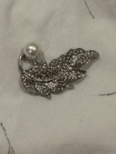 Load image into Gallery viewer, Black magic removal, love Protection and feather and faux pearl brooch pin
