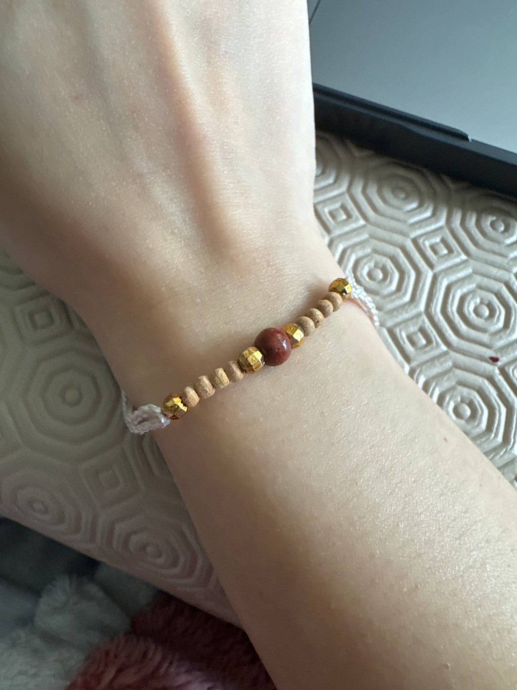 Rakhi Protection Bracelet Orange OM AUM Rakhi thread Brother sister Indian Hindu festival Raksha Bandhan Rakhi Thread Rakhi Rakhadi Rakhri