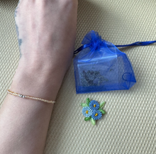 Load image into Gallery viewer, Weight Loss BUNDLE (Tie Bracelet, Pouch and Intention embroidery) for Losing Weight, Boost Metabolism &amp; De-bloating
