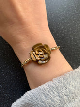 Load image into Gallery viewer, Protect The Love Connection Intention Tie Manifesting Bracelet Gold Flower for Boosting Love &amp; Providing Protection To The Connection
